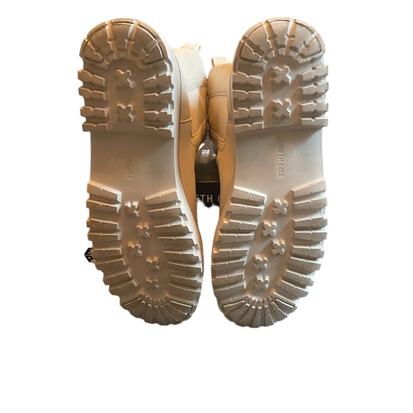 Kenneth Cole RADELL CHELSEA Leather MID-BOOT Size 7.5 nwt - Picture 4 of 9